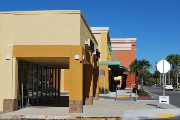 Tower Oaks Inline Retail: 8923 S.R. 52, Hudson, FL 34667